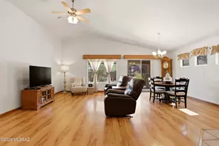 10490 E Oakbrook St, Tucson, AZ 85747 - Photo 6