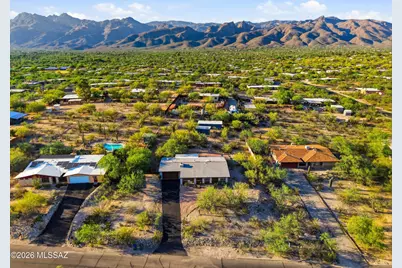 9141 E Indian Canyon Road, Tucson, AZ 85749 - Photo 4