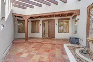6420 N Regal Manor Dr, Tucson, AZ 85750 - Photo 2