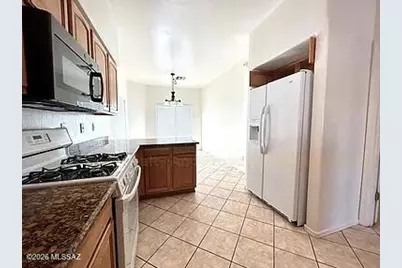 1037 S Speckled Stone Way, Tucson, AZ 85710 - Photo 8