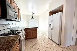 1037 S Speckled Stone Way, Tucson, AZ 85710 - Photo 8