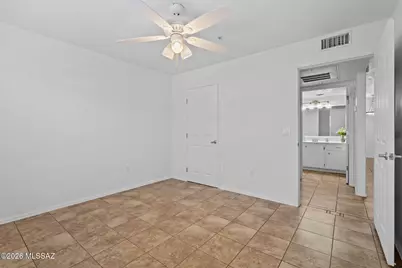 5751 N Kolb Road #33102, Tucson, AZ 85750 - Photo 16