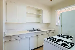 4502 E 18th St, Tucson, AZ 85711 - Photo 4