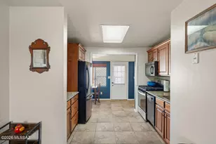 302 S Paseo Aguila, Green Valley, AZ 85614 - Photo 10