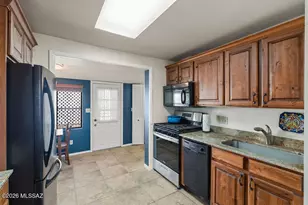 302 S Paseo Aguila, Green Valley, AZ 85614 - Photo 4