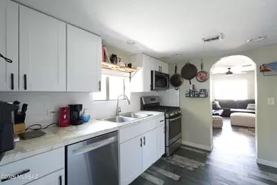 1023 E Lee Street, Tucson, AZ 85719 - Photo 4