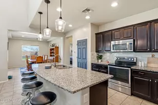 10967 E White Sage Dr, Tucson, AZ 85747 - Photo 8