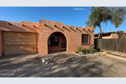 905 E Mesquite Drive, Tucson, AZ 85719 - Photo 1
