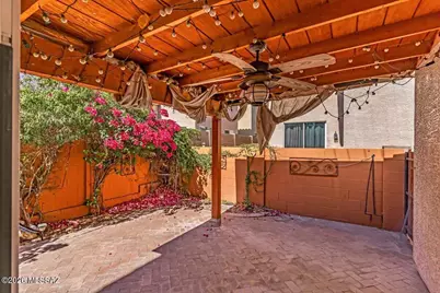 7638 E Saguaro Overlook Drive, Tucson, AZ 85710 - Photo 32