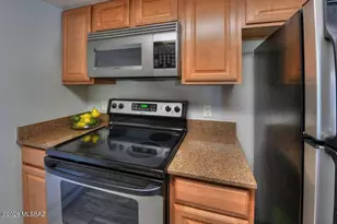 101 S Players Club Dr, Tucson, AZ 85745 - Photo 6
