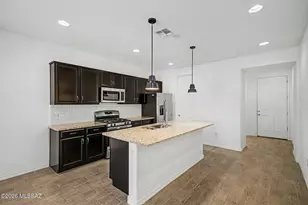 12818 N Dutch Dr, Oro Valley, AZ 85755 - Photo 8