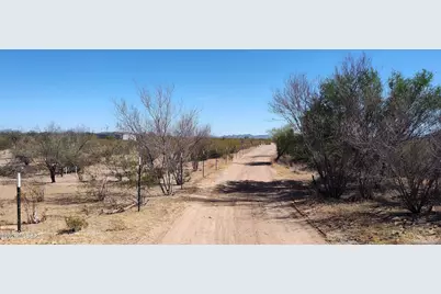 18565 W McClean Road, Marana, AZ 85653 - Photo 6