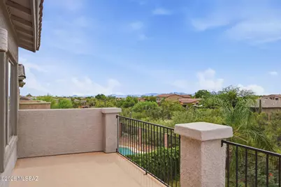 11911 N Prospect Point Place, Oro Valley, AZ 85737 - Photo 14