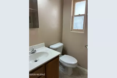 911 E Adams Street #911, Tucson, AZ 85719 - Photo 18