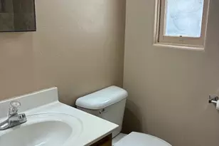 911 E Adams St, Tucson, AZ 85719 - Photo 18