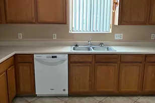 911 E Adams St, Tucson, AZ 85719 - Photo 8