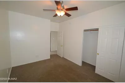 312 E Calle Cerita, Green Valley, AZ 85614 - Photo 8