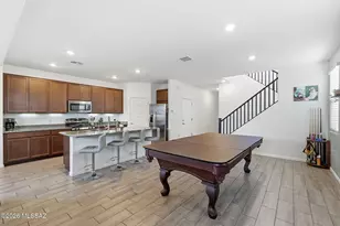 7168 W Vineridge Dr, Tucson, AZ 85757 - Photo 2