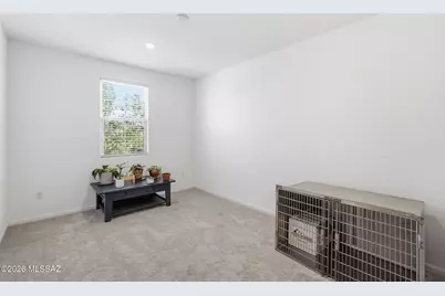 7168 W Vineridge Drive, Tucson, AZ 85757 - Photo 12