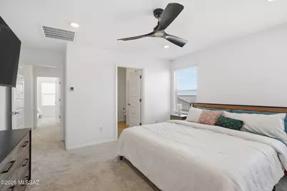 7168 W Vineridge Drive, Tucson, AZ 85757 - Photo 16