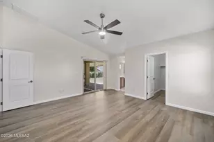 763 N Skywalker Pl, Green Valley, AZ 85614 - Photo 20