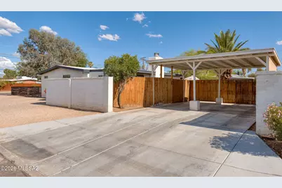 129 N Columbus Boulevard, Tucson, AZ 85711 - Photo 36