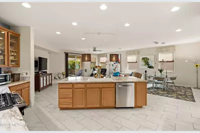 11589 W Granville Drive, Marana, AZ 85653 - Photo 6