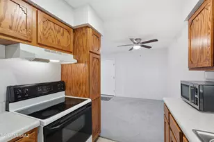 6325 N Barcelona Ln, Tucson, AZ 85704 - Photo 14