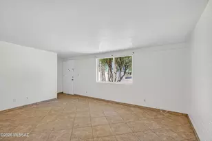 3895 S Queen Palm Dr, Tucson, AZ 85730 - Photo 6