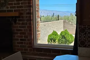 2624 N Teresa Ln, Tucson, AZ 85745 - Photo 8