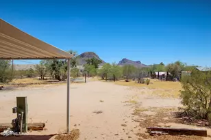 7983 N Team Roper Rd, Tucson, AZ 85743 - Photo 30
