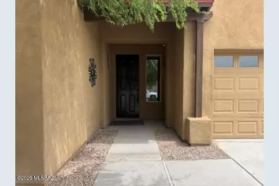 8965 E Wright School Loop, Tucson, AZ 85715 - Photo 2