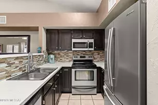 6357 N Willowbrook Dr, Tucson, AZ 85704 - Photo 14