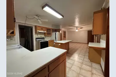 847 W Alameda Street, Tucson, AZ 85745 - Photo 2