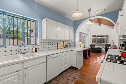 1424 E Lester Street, Tucson, AZ 85719 - Photo 12