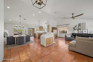 7369 E Riverbank Loop, Tucson, AZ 85715 - Photo 4