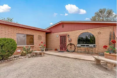 805 S Avenida Los Reyes, Tucson, AZ 85748 - Photo 2