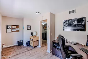 12953 N Meadview Way, Oro Valley, AZ 85755 - Photo 18
