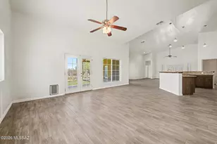 8610 N Pomona Ave, Tucson, AZ 85704 - Photo 12