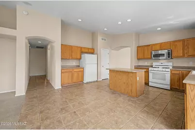 2533 W Southern Star Drive, Tucson, AZ 85713 - Photo 8
