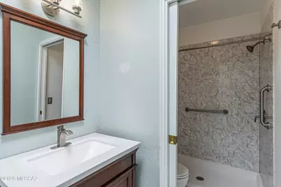 9420 E Speedway Boulevard #24, Tucson, AZ 85710 - Photo 18