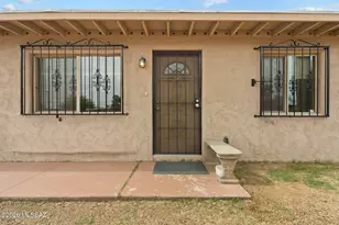 4461 E 32nd St, Tucson, AZ 85711 - Photo 8