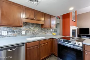 5051 N Sabino Canyon Rd, Tucson, AZ 85750 - Photo 4