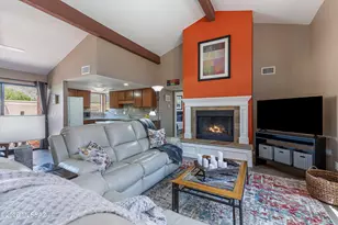 5051 N Sabino Canyon Rd, Tucson, AZ 85750 - Photo 12