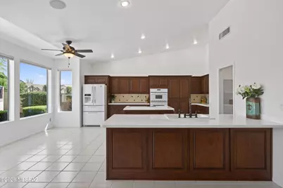 64640 E Drifter Drive, Tucson, AZ 85739 - Photo 16