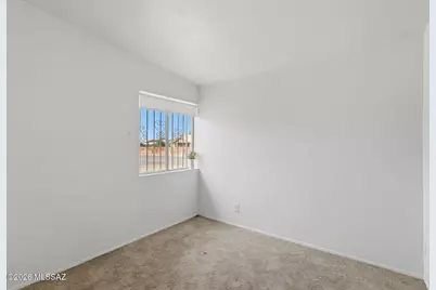 1105 E Garden Loop, Tucson, AZ 85706 - Photo 8