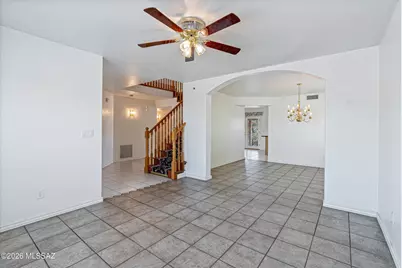 8135 N Pocono Way, Tucson, AZ 85743 - Photo 10