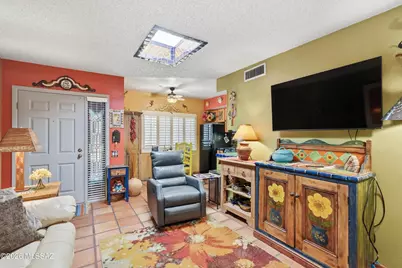 146 W Calle Del Ano, Green Valley, AZ 85614 - Photo 12