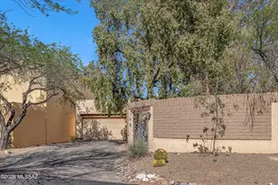 2940 N Santa Rosa Pl, Tucson, AZ 85712 - Photo 8