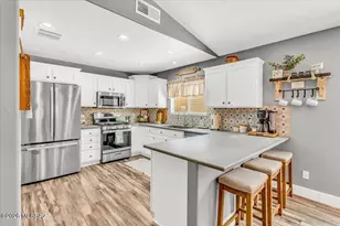 10558 E Geyer Willow Rd, Tucson, AZ 85747 - Photo 12